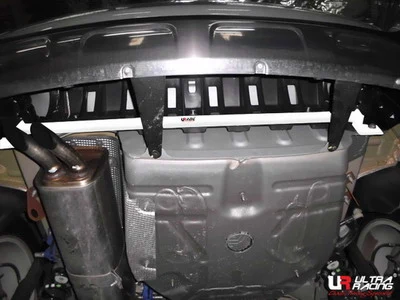 Rozpórka tylna (Rear Torsion Bar) Ultra Racing Peugeot 3008 09+ / Citroen DS4 1.6T