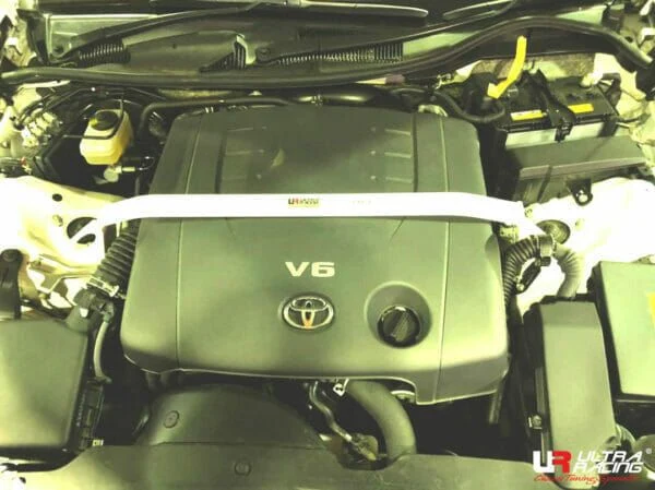 Rozpórka przednia (Front Upper Strut Bar)(3183) Ultra Racing Toyota MARK X (X130) 2.5 V6 2WD Electronic ABS 09-16