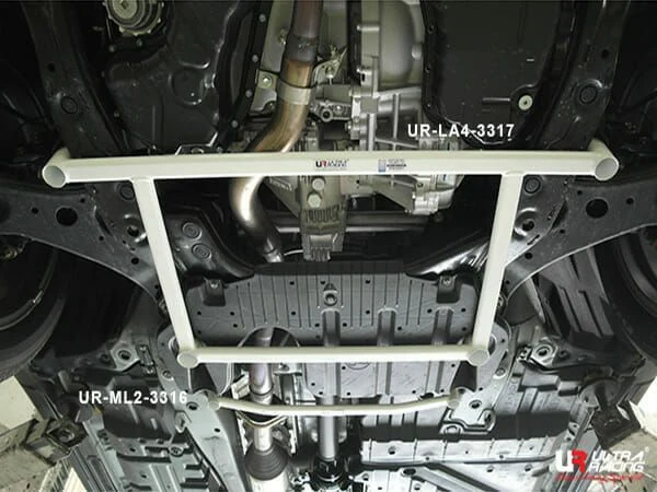 Rozpórka przednia dolna (Front Lower Brace) (3317) Ultra Racing Lexus RX 350/450H (AL10) 3.5 V6 4WD FL LHD/RHD 96-04
