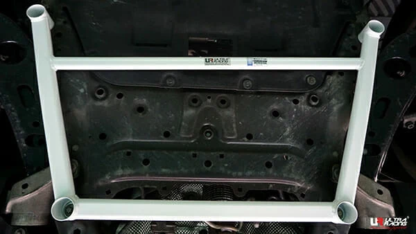 Rozpórka przednia dolna (Front Lower Brace) (3857) Ultra Racing BMW 2 218 F44 /216 F45 /220 F46 /X1 F48 2.0T /Mini Clubman F54 /Countryman F60