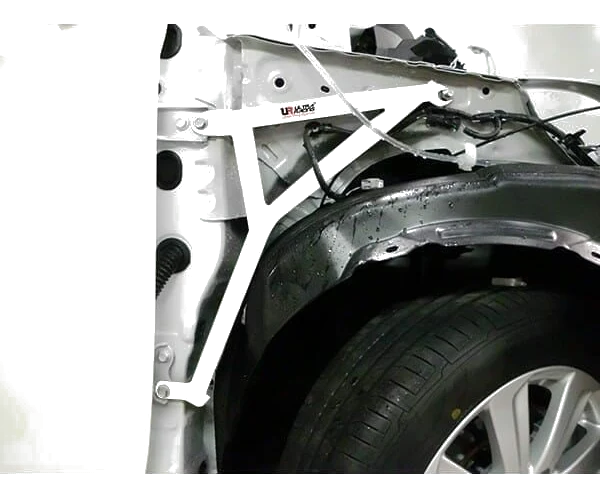 Rozpórka przedniego kielicha (Fender Brackets) (532P) Ultra Racing Toyota Vios 1.5 13-19/Yaris 1.2/1.5 13-19 2WD