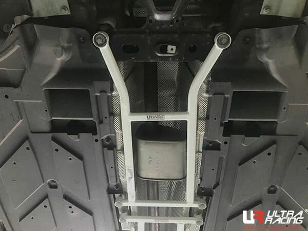 Rozpórka przednia dolna (Front Member Brace) Ultra Racing Mercedes A250 W177 2.0T 18+