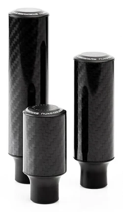 Nuke Performance Gear Knob Cavernous Carbon 40, Glossy finish