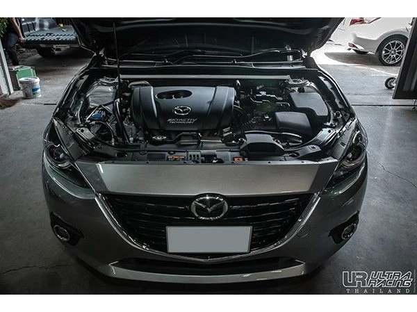 Rozpórka przednia (Front Upper Strut Bar)2510 Ultra Racing Mazda 3 13+ / 6 12+