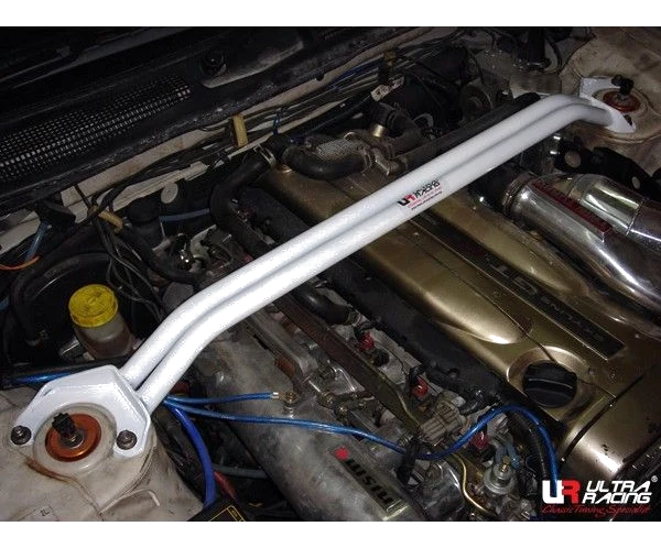 Rozpórka przednia (Front Upper Strut Bar)Ultra Racing Nissan Skyline R33/R34 GTR