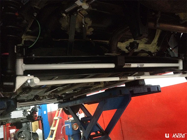 Rozpórka tylna (Rear Torsion Bar) (328) Ultra Racing Toyota Wish (AE20) 1.8 2WD Taiwan Imported 09-17