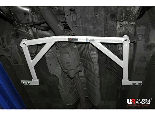 Rozpórka przednia dolna (Front Lower Brace) (2389) Ultra Racing Acura TL (UA-6) 3.2 V6 04-08 2WD (incl Type-S)