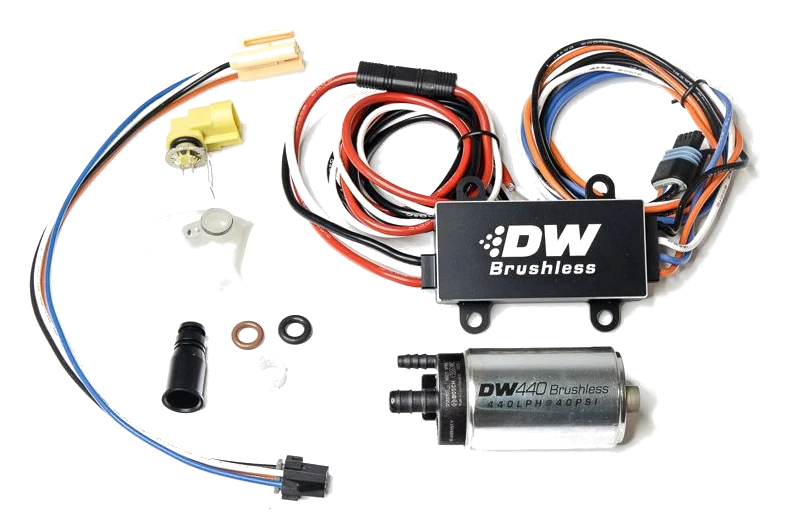 Pompa paliwa DeatschWerks 440 lph z kontrolerem 2008-14 Subaru WRX 08+ STI