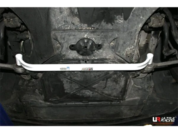 Rozpórka przednia dolna (Front Lower Tiebar) (3607) Ultra Racing BMW 7 E38 (728i) 2.8 2WD 94-01