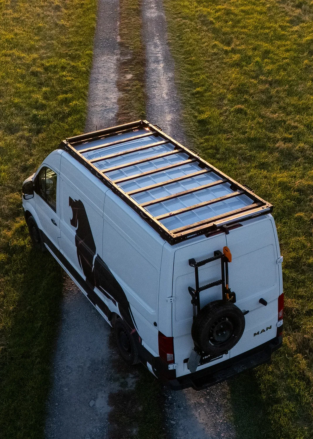Aluminiowy bagażnik dachowy IOD Performance MAN TGE L4H3 VW Crafter L4H3
