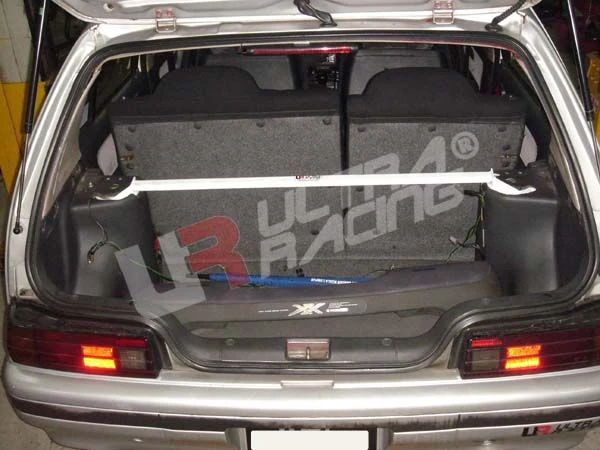 Rozpórka tylna górna (Rear Upper Strut Bar) Ultra Racing Daihatsu Charade G100 87-94
