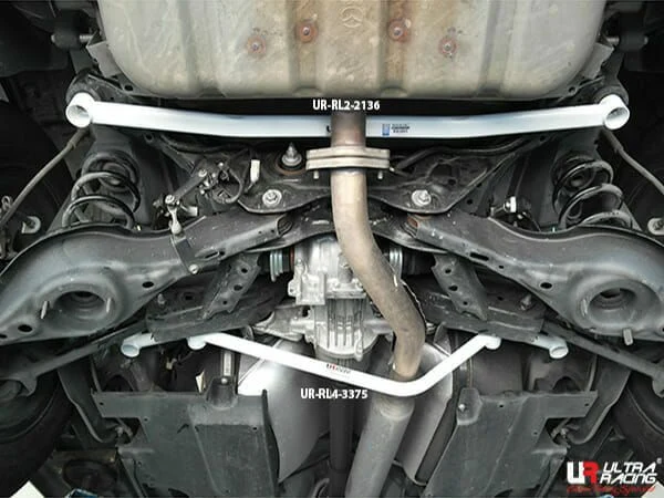 Rozpórka tylna dolna (Rear Lower Bar) (3375) Ultra Racing Mazda CX-5 (KE) 2.0/2.2D/2.5 4WD 12-17