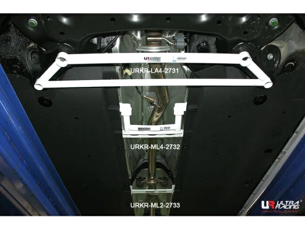 Rozpórka przednia dolna (Front Lower Brace) (2731) Ultra Racing Hyundai Grandeur 2.4/2.5/3.0 GDI 18+/Kia K7 2.2D/2.4/2.5 16-21 2WD