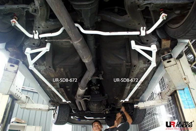 Rozpórka podłogi boczna (Side Floor Bars) Ultra Racing for Nissan S13 89-94