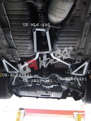 Rozpórka środkowa (Mid Lower Brace)s Ultra Racing for Nissan Skyline R32 GTR
