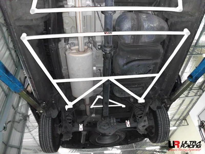 Rozpórka tylna (Rear Brace) 1618 Ultra Racing Hyundai H1 07+ 2.5D