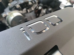 Górna osłona chłodnicy IOD Performance Nissan Patrol Y61