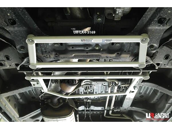 Rozpórka środkowa (Mid Lower Brace) (3170) Ultra Racing Nissan Serena (C26) 2.0 2WD 10-18