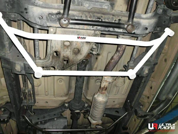 Rozpórka środkowa (Mid Lower Brace) (3097) Ultra Racing Ford Ranger 2.5 4WD 98-00