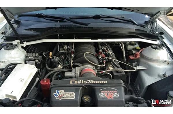 Rozpórka przednia (Front Upper Strut)bar(2379) Ultra Racing Chevrolet Camaro (SS) 6.2 V8 2WD 10-15