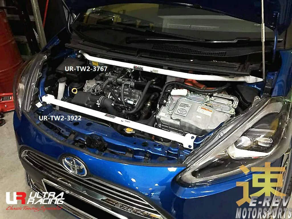 Rozpórka przednia (Front Upper Strut Bar)(3922) Ultra Racing Toyota Sienta (XP170) 1.5 2WD 15+