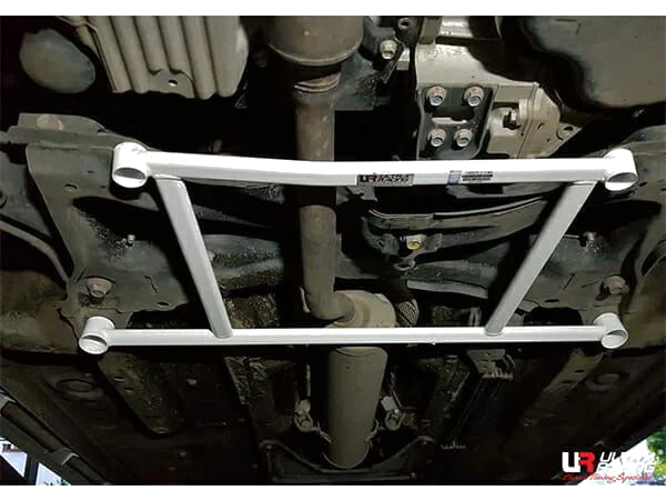 Rozpórka przednia dolna (Front Lower Brace) (3825) Ultra Racing Toyota Yaris Ativ (XP150) 1.5 2WD Thailand Imported 17+