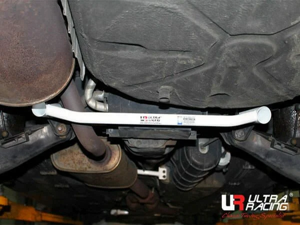 Rozpórka tylna dolna (Rear Lower Bar) (2270) Ultra Racing Ssangyong Chairman CM 2.8/3.6 2WD 97-11