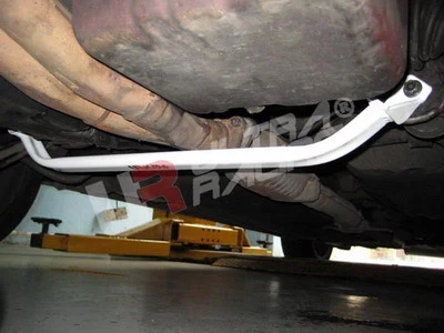Rozpórka przednia dolna (Front Lower Tiebar) Ultra Racing Honda Civic/CRX 88-91 EF/ED