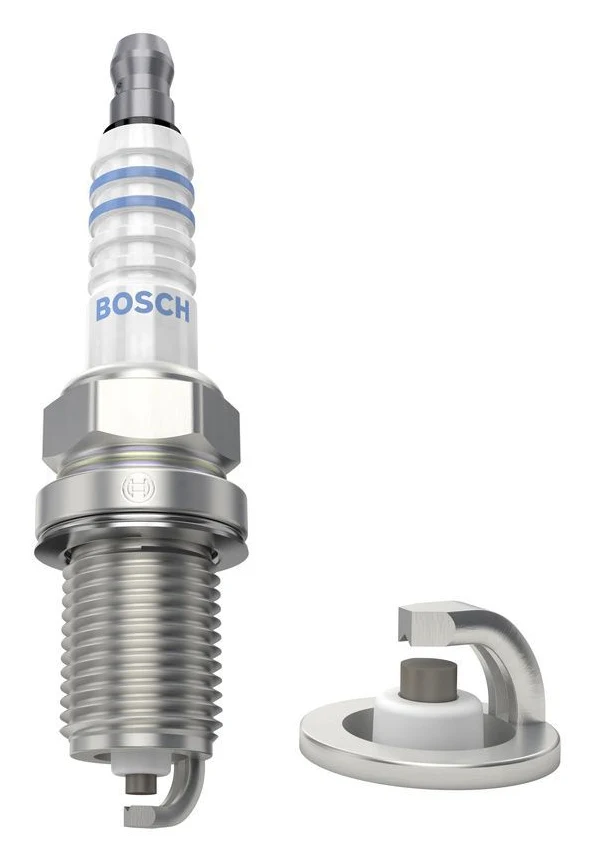 BOSCH Świeca zapłonowa niklowa 0 242 235 666 dla BMW Z3 S52 B32 Audi A4 A6 2.0 ALT Opel Astra F 1.4 1.8 2.0 X 14 XE C 20 Honda Prelude H23A1