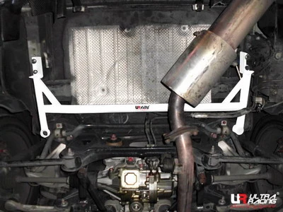 Rozpórka tylna dolna (Rear Lower Brace) 1423 Ultra Racing Mitsubishi EVO X