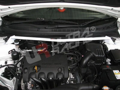 Rozpórka przednia (Front Upper Strut Bar)754 Ultra Racing Kia Forte/Ceed/Koup 06-11
