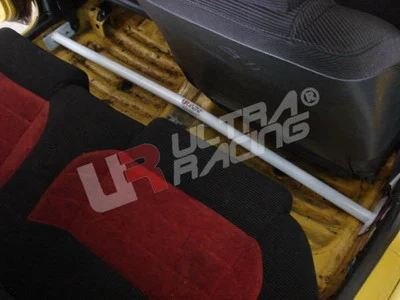 Rozpórka wewnętrzna (Room Bar) Ultra Racing Daihatsu Charade G11 83-85
