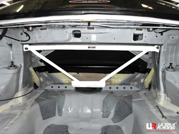 Rozpórka tylna górna (Rear Upper Strut Bar) Ultra Racing Honda Civic FB/Coupe 10+ USA