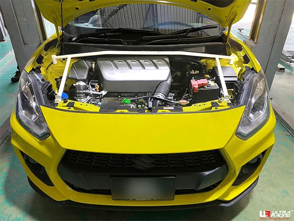 Rozpórka przednia (Front Upper Strut Bar)(4008) Ultra Racing Suzuki Swift Sport (A2L414) 1.4 2WD 17+