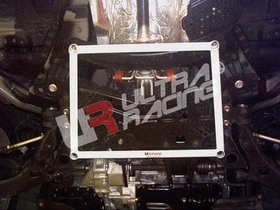 Rozpórka przednia dolna (Front Lower Brace) Ultra Racing Mazda 3 BK/BL/MPS /Mazda 5