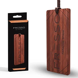 FRESSO Gift Box Paradise Spark zestaw prezentowy drewniana zawieszka i perfumy samochodowe 50ml