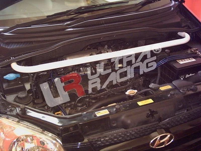 Rozpórka przednia (Front Upper Strut Bar)Ultra Racing Hyundai Getz