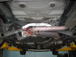 Rozpórka tylna dolna (Rear Lower Tiebar) Ultra Racing Toyota Celica T23 00+