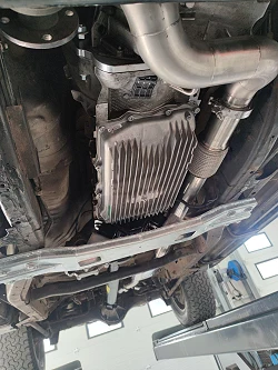 Aluminiowa miska olejowa skrzyni 8HP 70 IOD Performance