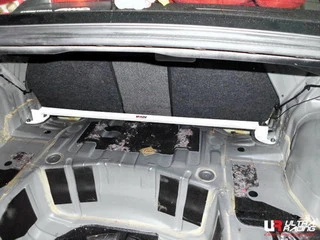 Rozpórka tylna górna (Rear Upper Strut Bar) 1433 Ultra Racing Subaru Legacy B4 03-09