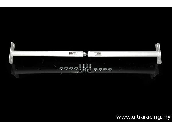 Rozpórka tylna górna (Rear Upper Strut Bar) Ultra Racing Volvo S40 04-07