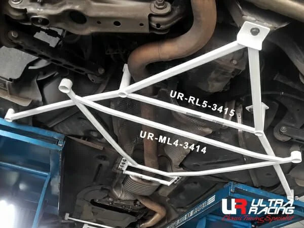 Rozpórka środkowa (Mid Lower Brace) (3414) Ultra Racing BMW E84 (X1) 2.0 4WD 09-15