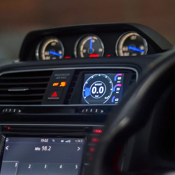 CANchecked Wyświetlacz parametrów MFD32 GEN2 VW Scirocco FL RHD
