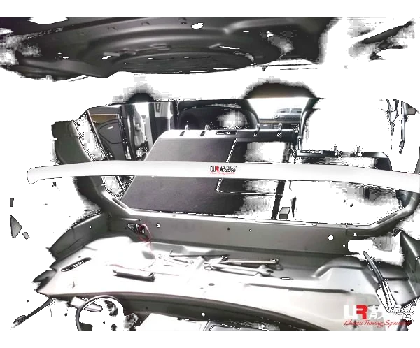 Rozpórka tylna górna (Rear Upper Strut Bar) Ultra Racing Mercedes E 03-06 / CLS 350 04-10