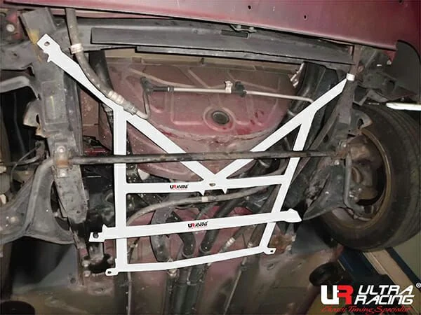 Rozpórka przednia dolna (Front Lower Tiebar) (3224) Ultra Racing MG TF 1.8 2WD Thailand Assembly 02-05