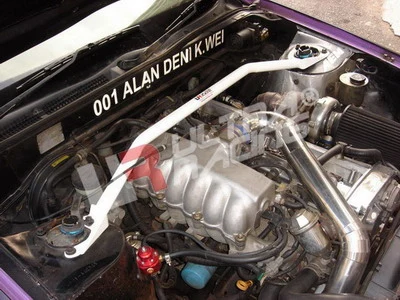 Rozpórka przednia (Front Upper Strut Bar)Ultra Racing Nissan Cefiro 88-94 A31
