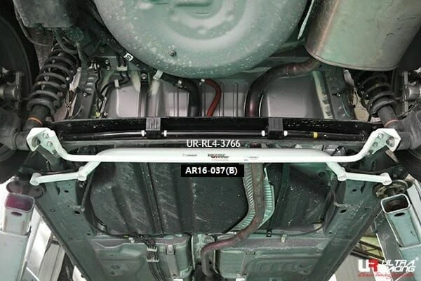 Rozpórka tylna dolna (Rear Lower Bar) (3766) Ultra Racing Toyota Sienta (XP170) 1.5/1.8 2WD 15+