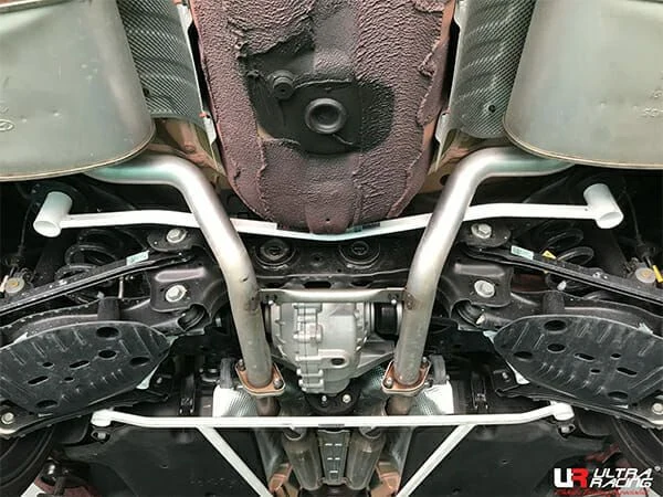 Rozpórka tylna dolna (Rear Lower Bar) Ultra Racing Kia Stinger 17+ 2.0/3.3