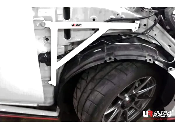 Rozpórka przedniego kielicha (Fender Brackets) (377P) Ultra Racing Nissan Almera (N17) 1.5 2WD 11+