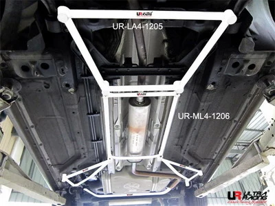 Rozpórka przednia (Front H-Brace) Ultra Racing Chevrolet Cruze 08+ 1.6